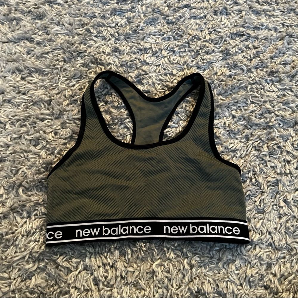 New Balance athletic ribbed sport bra size large